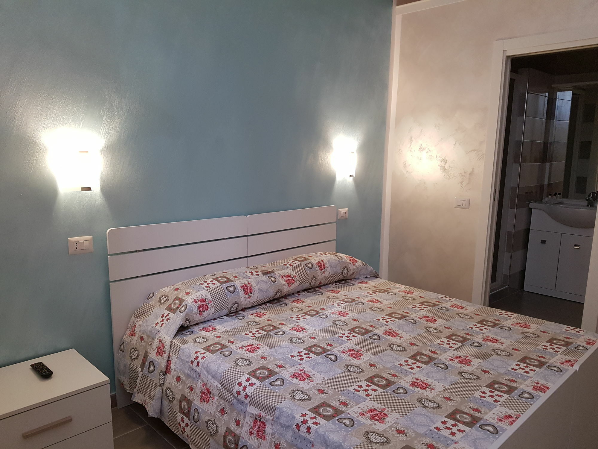 Le Torri Aragonesi Couette-café 3*